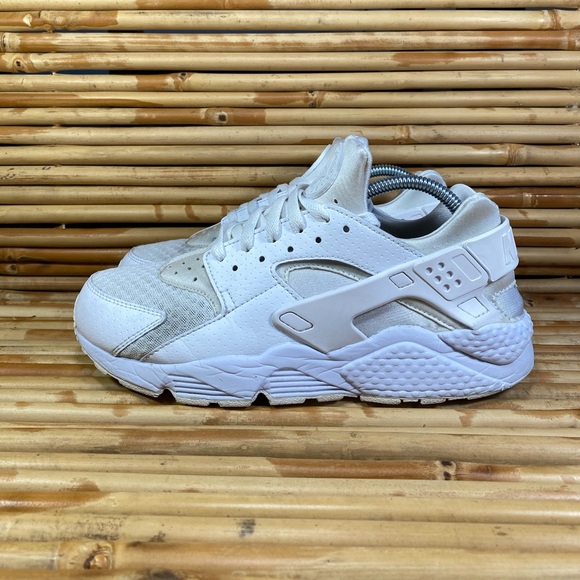 white huaraches mens size 10